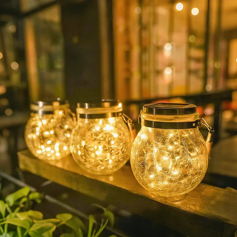StjerneKrukke – Solcellelanterne med krakeleret glas