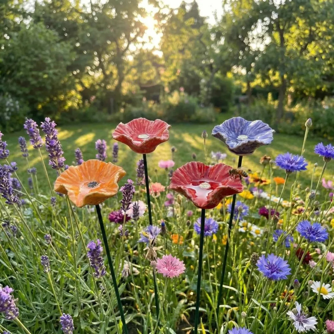 Håndlavede Biene Blomster – Vejrbestandige Keramik Drikkeskåle, 4-pak
